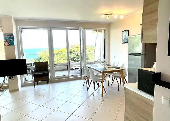 Byla Sea Side דירה